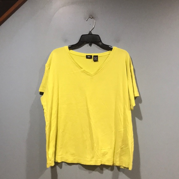 Mossimo Supply Co. Tops - Nice Top 3/$13 😁